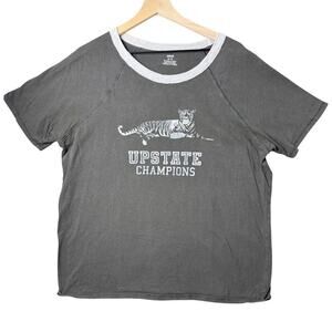 Aerie Graphic Tee Wild Cat Upstate Champions Distressed Gray Short Sleeve Tee M